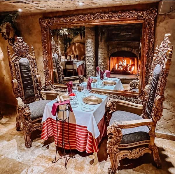Vintner's Room