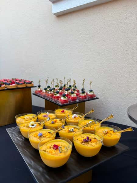Catering dishes