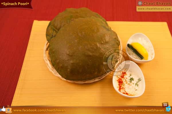 Spinach Poori (2 pcs)