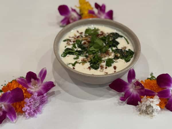 Spinach And pecan Raita