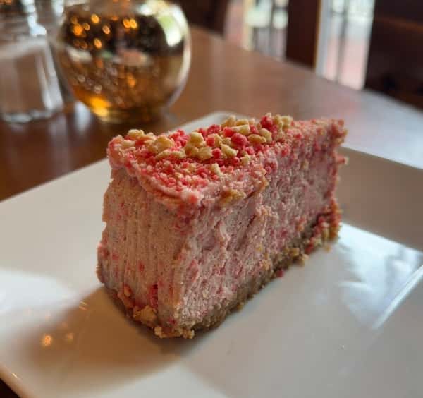 Strawberry Crunch Cheesecake