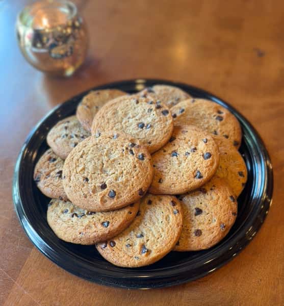 Fresh-Baked chocolate Chip Cookies