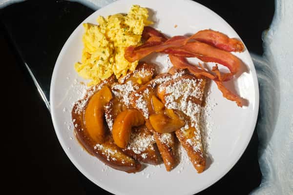 Georgia Peach cobbler French toast