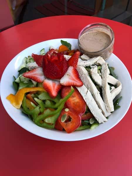 Chicken, Arugula & Strawberry Salad