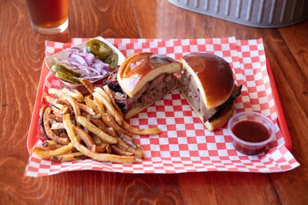 Brisket sandwich with Fries