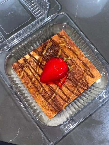 strawberry churro cake