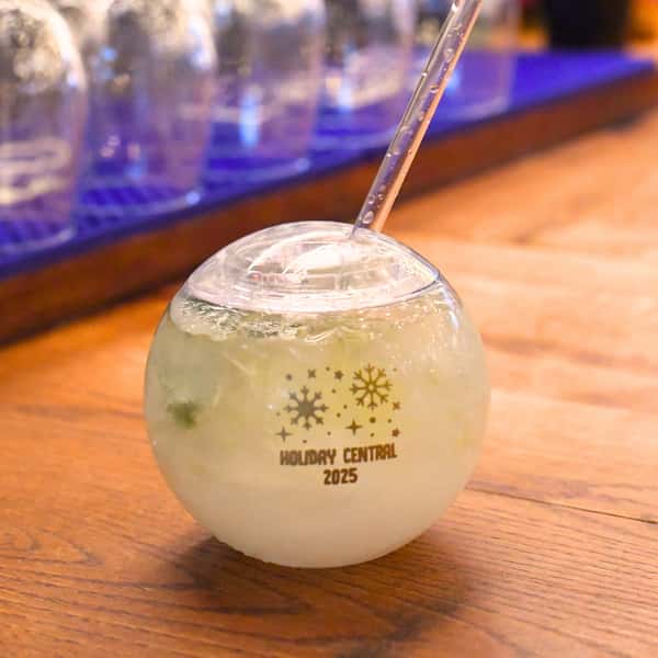 Snow Globe Spritz