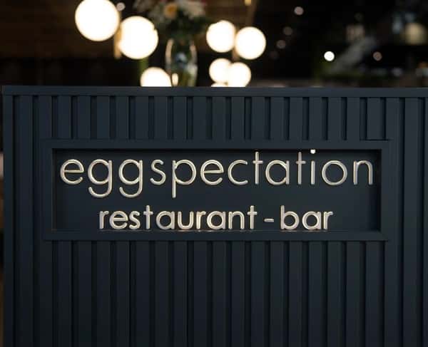 eggspectation sign