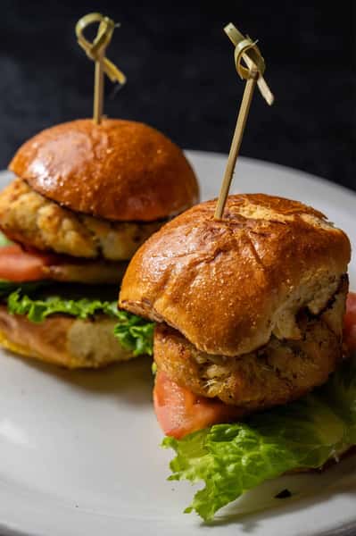 Crab cake sandwiches