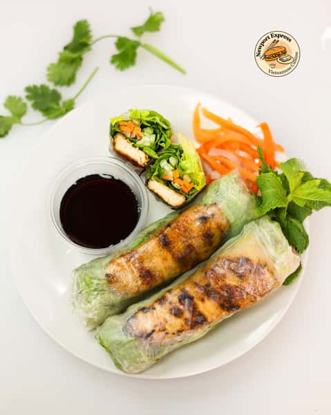 2F. Grilled Chicken Spring Rolls (3)