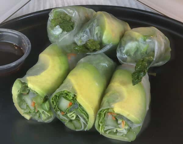 2D. Veggie Spring Rolls (3)