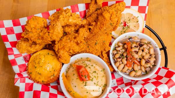Seafood Platter (Fried Catfish & Shrimp)