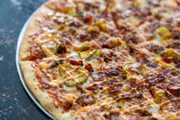 Bacon Cheeseburger Pizza