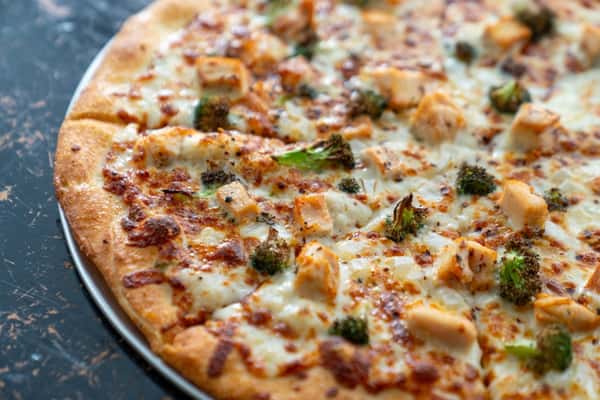 Chicken Alfredo Pizza