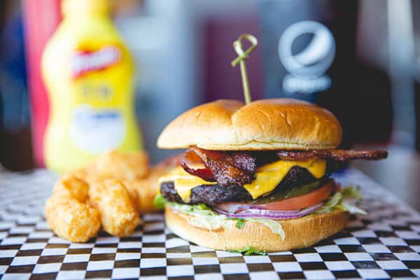 Bacon Cheeseburger
