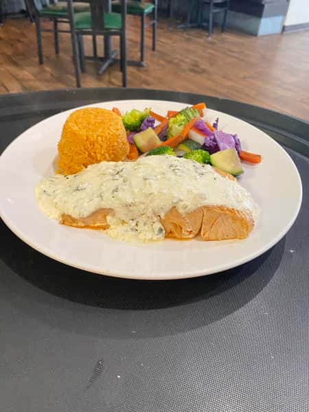 CREAMY SALMON