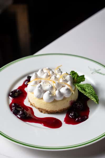 Philadelphia Lemon Cheesecake