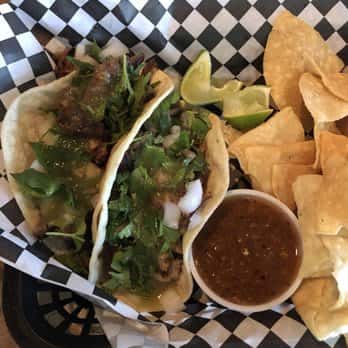 carnitas tacos