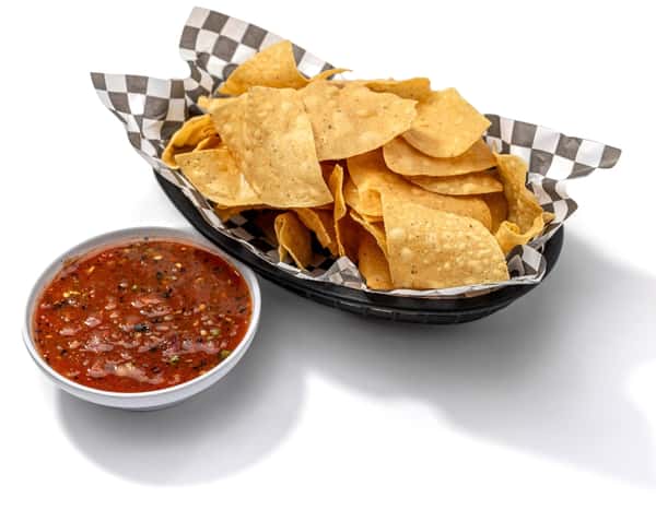 Chips & Salsa Roja