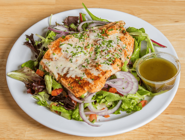 Grilled Salmon Salad
