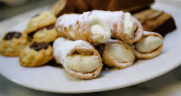 Cannolis