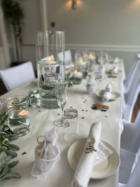 wedding table