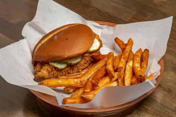 CHICKEN SANDWICH