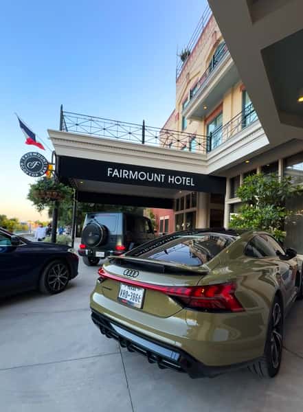 hotel valet