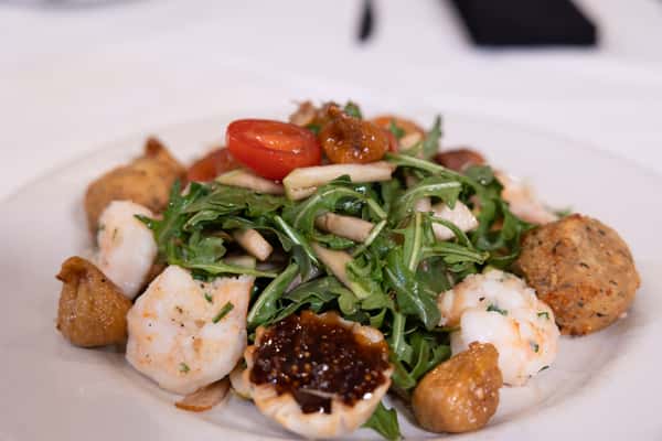 Dried Fig & Arugula Salad with Herb Garlic Shrimp