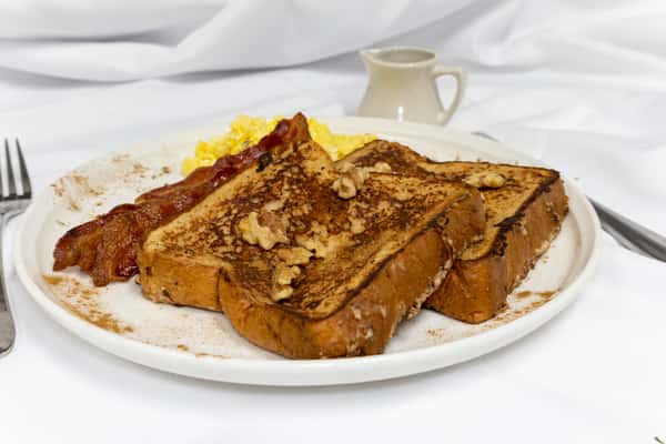 French Toast with Toasted Walnuts