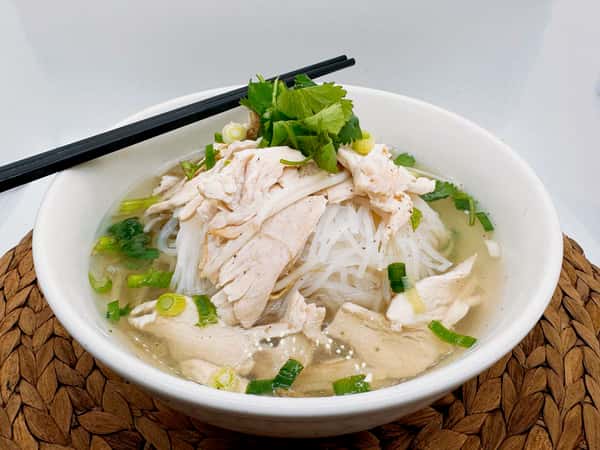 CHICKEN NOODLE SOUP