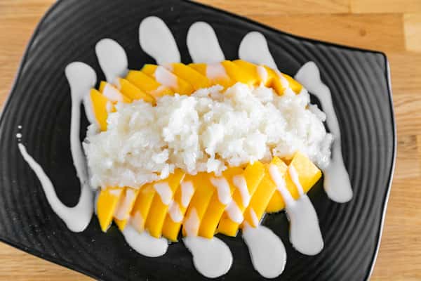 MANGO STICKY RICE [SEASONAL]