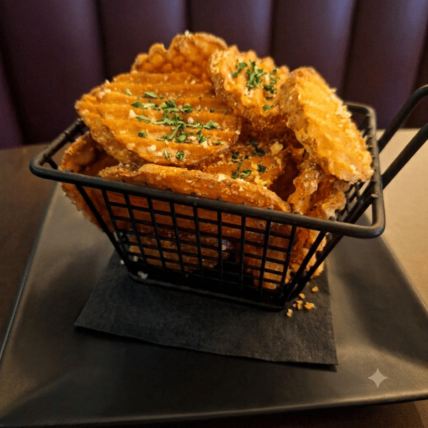 Garlic Parm Wavy Chips