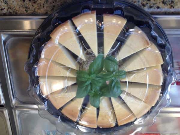 Cheesecake in takeout tray