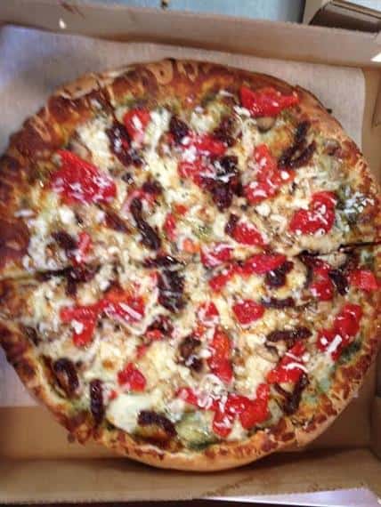 chicken pepper pizza pie