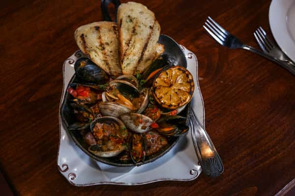 Spanish Chorizo Sofrito Steamers