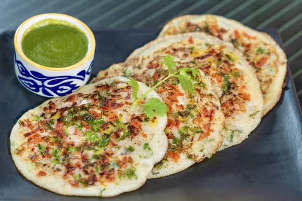 Spinach & Asparagus Uthappam
