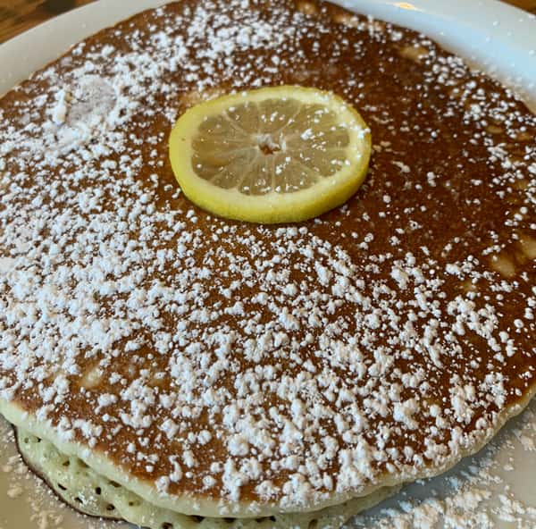 lemon ricotta pancake - single