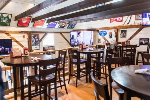 Gallery Lobster Cooker and Pub Seafood Restaurant in Freeport, ME