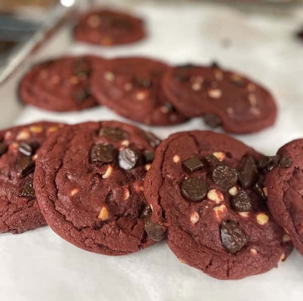 Red Velvet Cookie