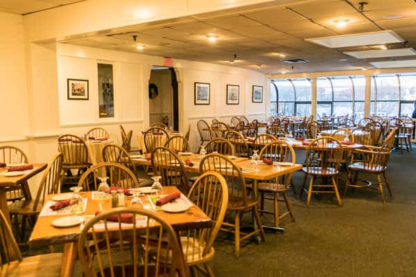 Cahoon Room