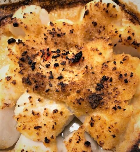 Baked Sea Scallops Casino