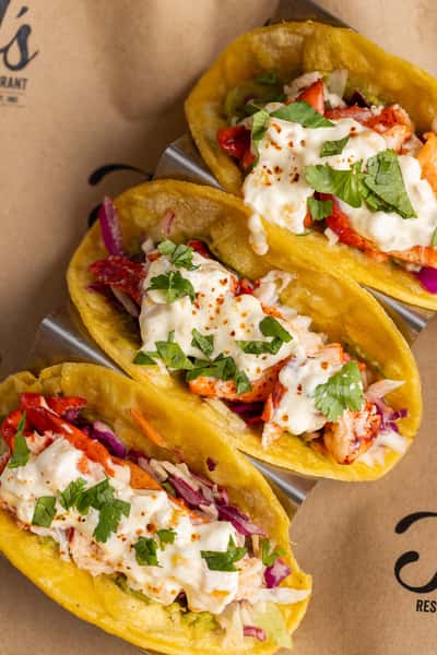 N.E. LOBSTER TACOS ☀️