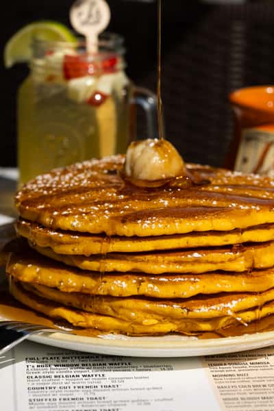 PUMPKIN SPICE PANCAKES