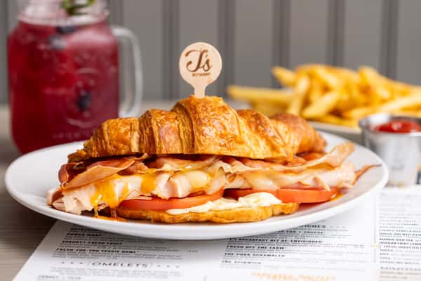 HOT HONEY CROISSANT STACK 🌷