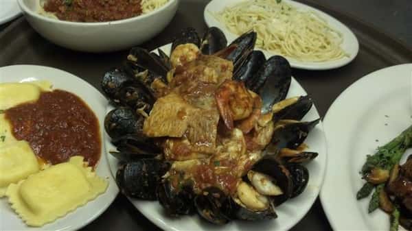 Mussels Marinara