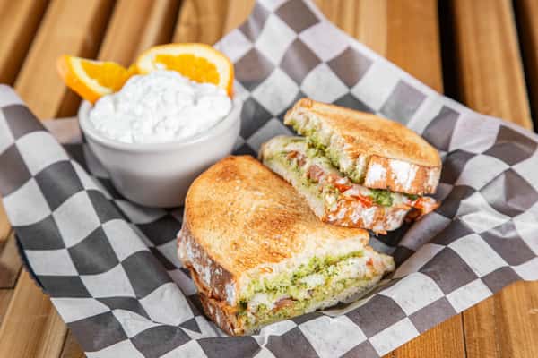 Tomato Pesto Grilled Cheese