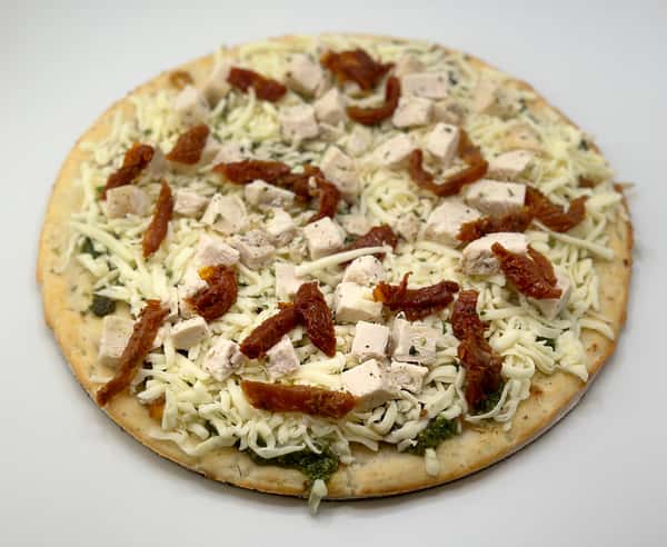 GF Chicken Pesto Pizza (Cauliflower Crust)