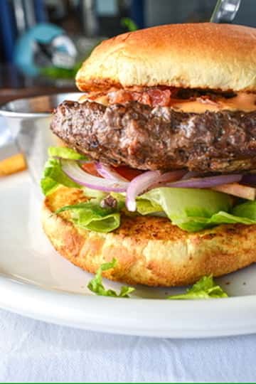 Lou Lou Burger