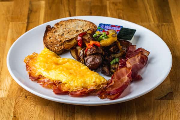 Ham & Cheddar Omelet
